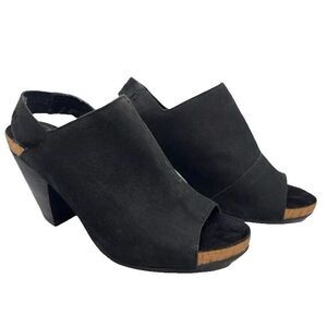 Eileen Fisher Black Peep-Toe Sandals